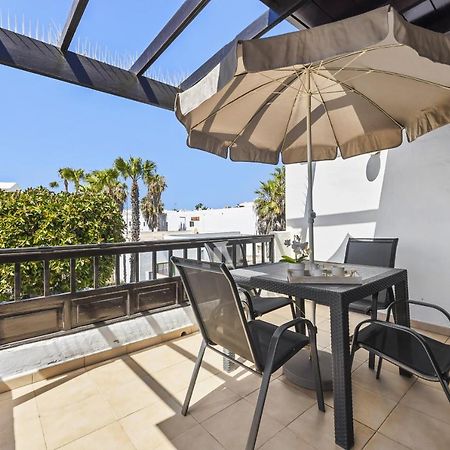Casahost Bastian Boutique II Seaview Lägenhet Costa Teguise Exteriör bild