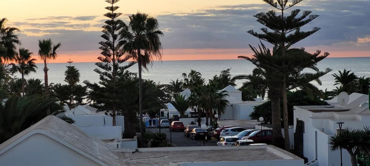 Casahost Bastian Boutique II Seaview Lägenhet Costa Teguise Exteriör bild