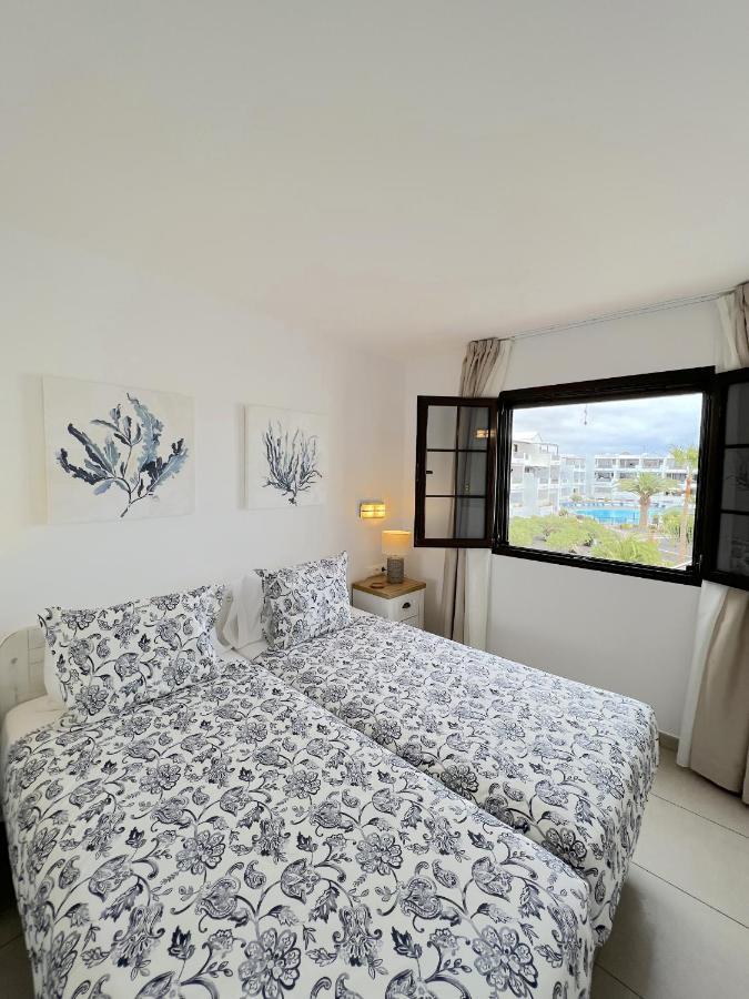 Casahost Bastian Boutique II Seaview Lägenhet Costa Teguise Exteriör bild