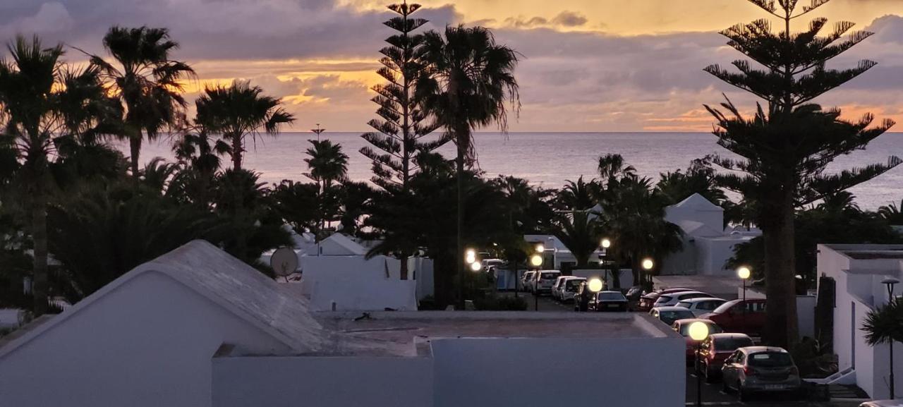 Casahost Bastian Boutique II Seaview Lägenhet Costa Teguise Exteriör bild
