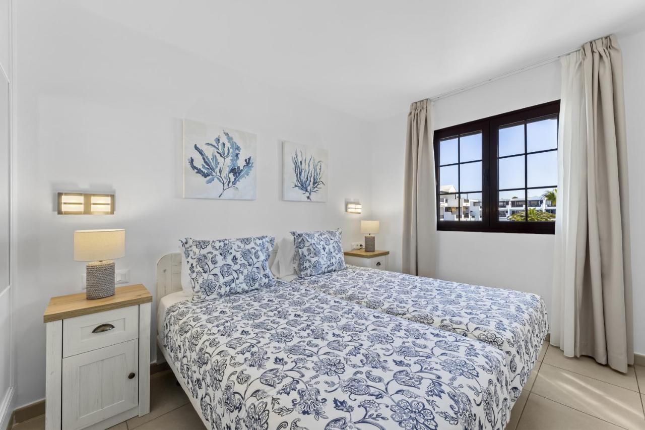 Casahost Bastian Boutique II Seaview Lägenhet Costa Teguise Exteriör bild