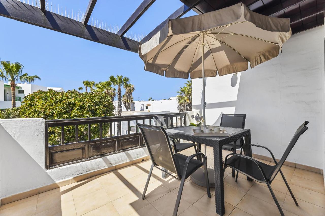 Casahost Bastian Boutique II Seaview Lägenhet Costa Teguise Exteriör bild