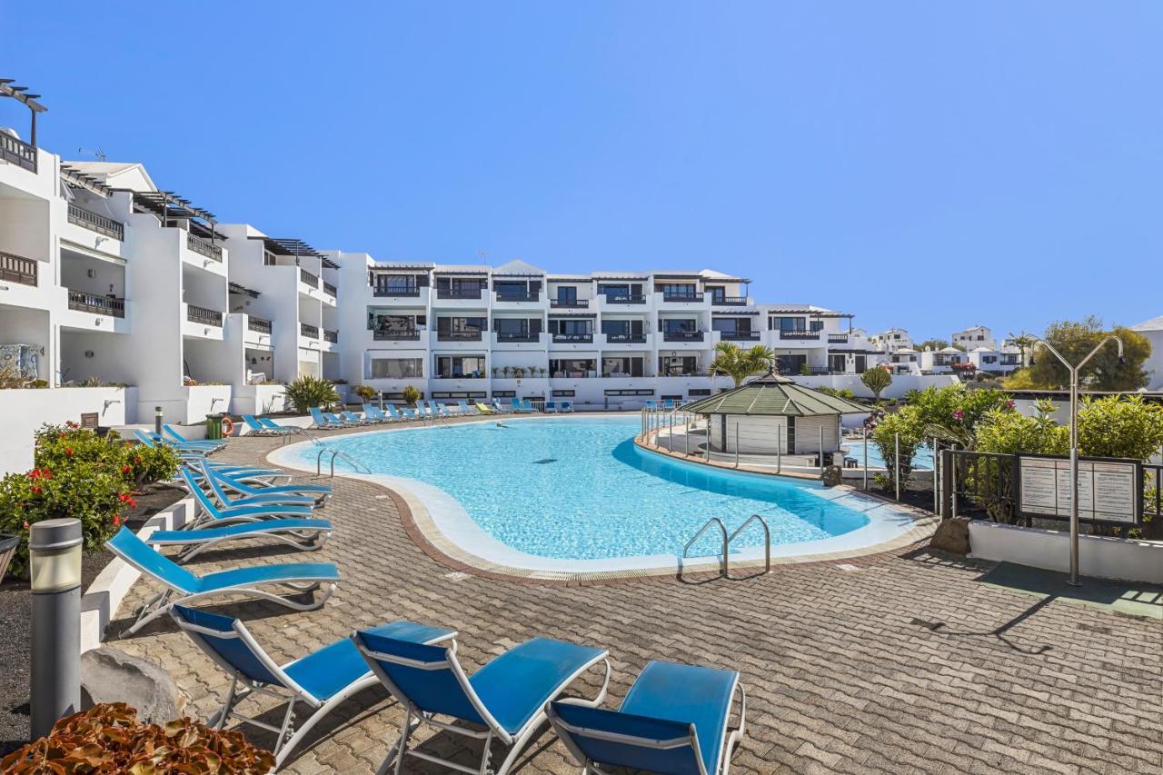 Casahost Bastian Boutique II Seaview Lägenhet Costa Teguise Exteriör bild