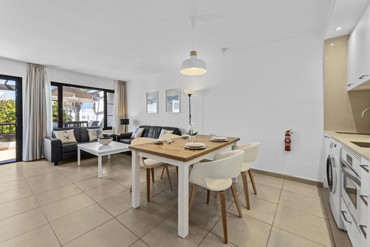 Casahost Bastian Boutique II Seaview Lägenhet Costa Teguise Exteriör bild