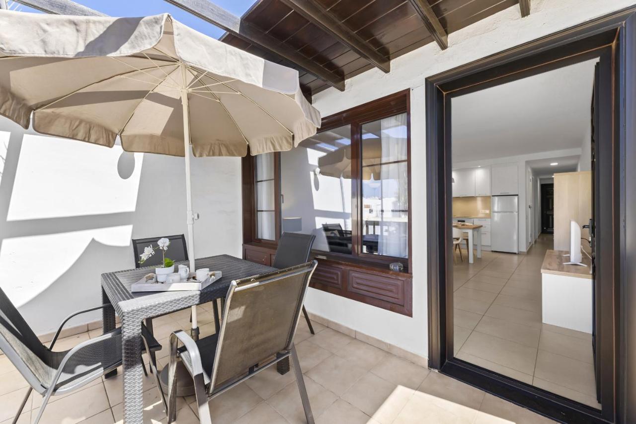 Casahost Bastian Boutique II Seaview Lägenhet Costa Teguise Exteriör bild
